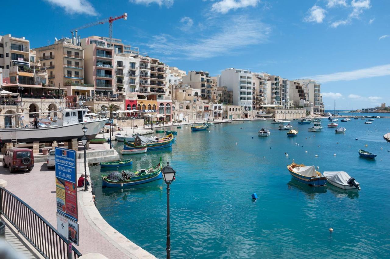 Apartament Chic 2Br Penthouse Steps From The Promenade Sliema Zewnętrze zdjęcie